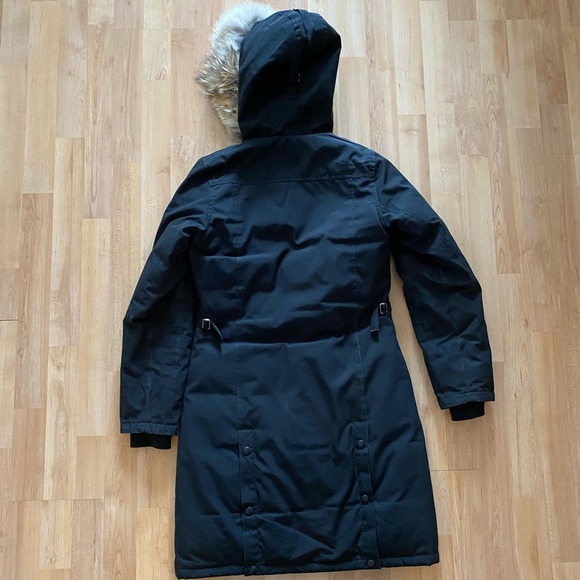 Canada Goose Authentic Kensington Jacket - Picture 3 of 13